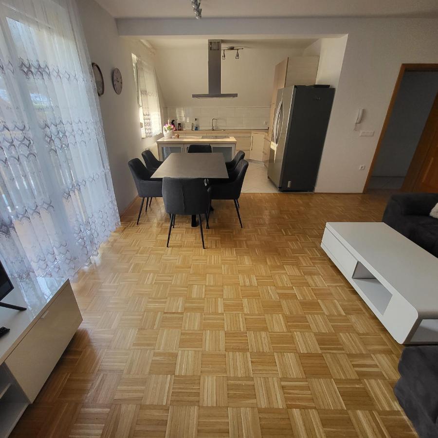 Škofljica Apartment Zelimlje מראה חיצוני תמונה